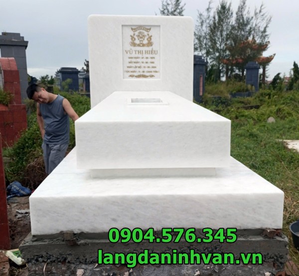 Mẫu mộ đá trắng tam sơn mài phẳng tối giản hiện đại