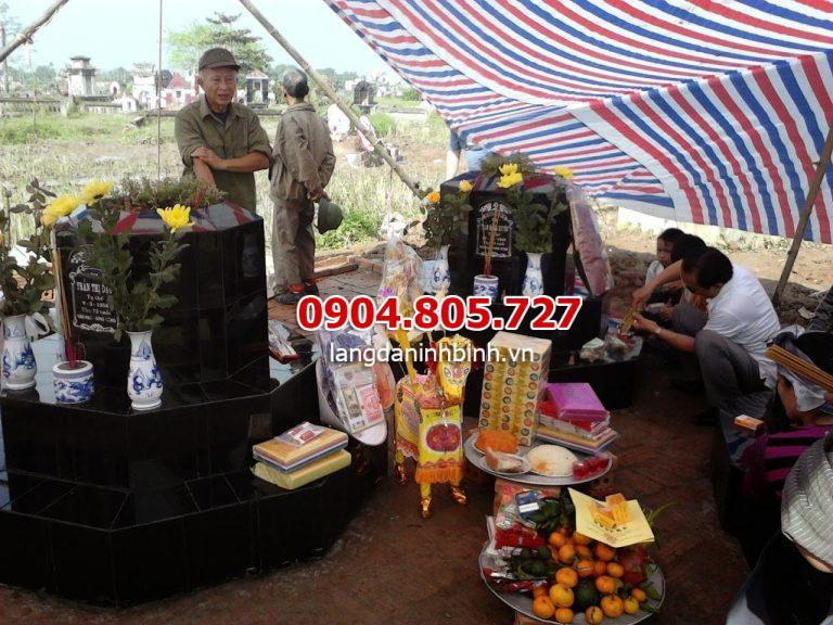 Bốc mộ xem tuổi người sống hay người chết
